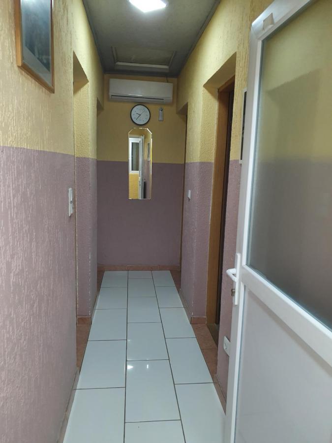 Hostel "Arco" Brčko Extérieur photo